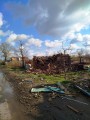 Будинок та подвір'я, зруйновані в приватному секторі окупантами.