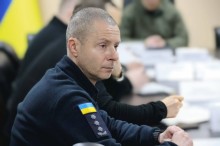 Правоохоронці беруть участь у засіданні Ради оборони Донецької області