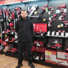 Олексій Зеленський у власному магазині