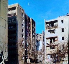 Зруйновані багатоповерхові будинки