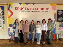 Педагогічна команда Центру дитячої та юнацької творчості м. Добропілля під час візиту до Чернівців