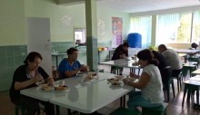 Їдальня для переміщених осіб