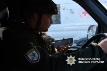 Поліцейський за кермом