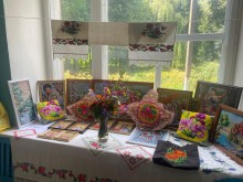 Експонати виставка української вишиванки