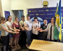 У гуманітарному центрі Часовоярська МВА «Мій Часів Яр у Києві» відвідувачі взяли участь у пам’ятному заході «Сила пам’яті: нескорені в наших серцях».