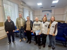 Загальне фото представників Донецької облдержадміністрації з українцями, повернутими з полону