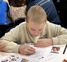 Хлопчик з Донецької області у листі до Святого Миколая розповідає про добрі справи та чекає на подарунки