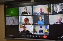 Учасники наради "Прозорість та піздвітність"