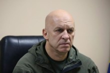 Вадим Філашкін вислуховує учасників наради