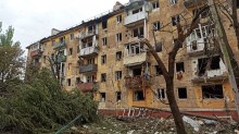 Зруйновані будинки внаслідок ворожого обстрілу Слов'янська