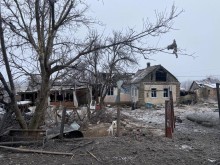 Зруйнований будинок після ворожого обстрілу