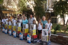 Переселенці з Донецької області отримали різноманітну допомогу у центрі підтримки ВПО Дружківської громади у м. Одеса