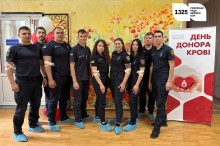 Спільне фото колективу ДСНС у України у Донецькій області