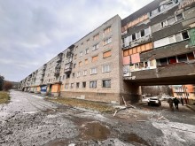 Будинок, пошкоджений після ворожого обстрілу