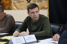 Юрій Ключка бере участь у засіданні Ради оборони Донецької області