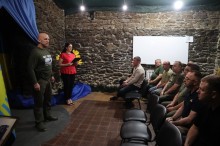 Вадим Філашкін та керівники громад області і співробітники комунальних закладів.