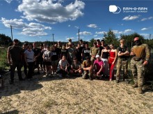 Спільне фото учасників та парамедиків.