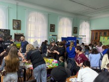 Проведення майстер-класів, виставок дитячих робіт, а також тематичних експозицій з національно-патріотичного виховання