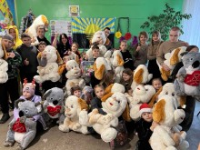 Після різдвяних світ діти отримали чудові м’які іграшки – знак підтримки, любові та піклування.