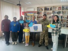 Донеччани дякують Захиснику за мужність, відвагу, патріотизм, вручали подарунки, спілкувалися щодо актуальних потреб і форматів комунікації, вшанували пам’ ять загиблих героїв.