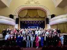 Спільне фото учасників та гостей звітного концерту