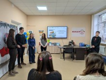 Учасники чотирьох громад перед підписанням Меморандуму