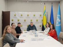 Загальне фото учасників і учасниць заходу