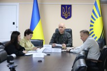 Вадим Філашкін та учасники наради Донецької ОДА