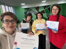 Учасники гри "Горизонт змін" з сертифікатами