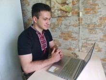 Член молодіжної ради при Донецькій облдержадміністрації