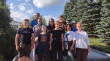 Спільне фото дітей на відпочинку в Хмельницькій області