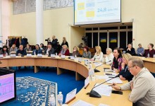 Представники Донеччини за круглим столом засідань