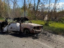 Зруйнований окупантами цивільний автомобіль