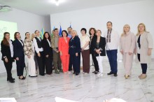 Учасники фінальної зустрічі «Місяця обізнаності про ментальне здоров’я»