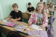 Діти Донеччини під час виконання творчих завдань на екомарафоні