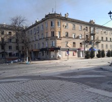 Пошкоджені будинки в центрі Дружківки