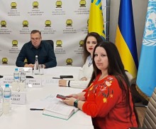 ⁠Заступник голови Донецької ОДА Олександр Шевченко з учасницями заходу