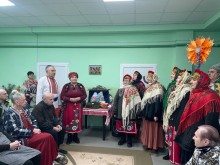 Виступ творчого колективу Великобудищанського будинку культури для мешканців