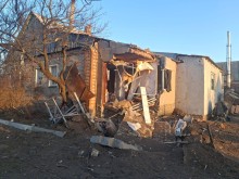 Пошкоджені будинки після ворожого обстрілу