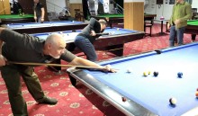 Військовослужбовці, ветерани війни Донецької області грають у більярд