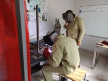 Майбутні зварники з Краматорська під час проходження виробничої практики