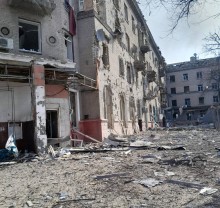 Пошкоджені будинки в центрі Дружківки