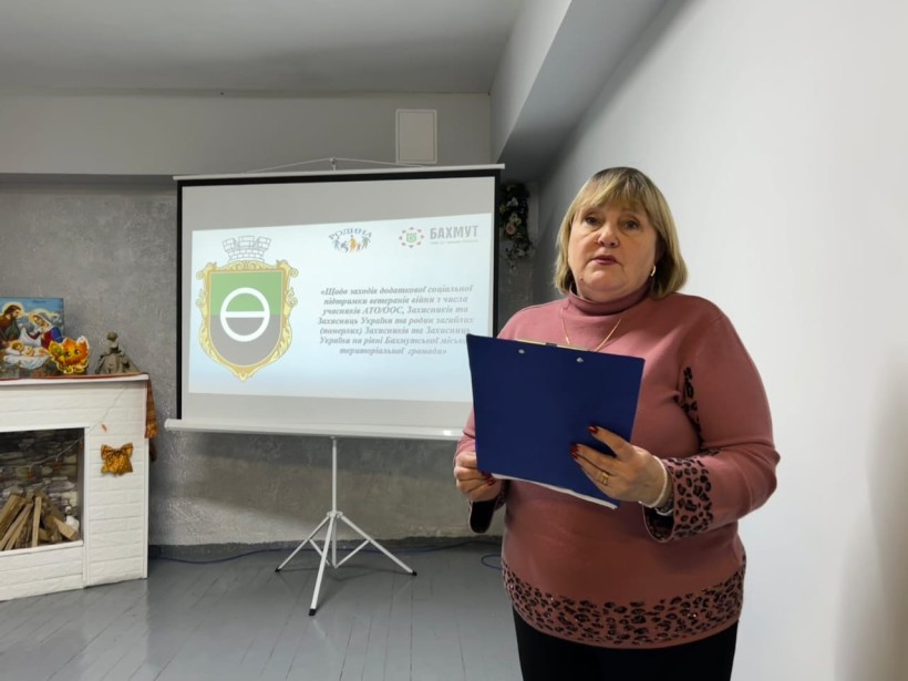 Начальник управління з питань ветеранської політики облдержадміністрації Артур Насібян під час звернення до присутніх зі словами подяки за стійкість та мужність