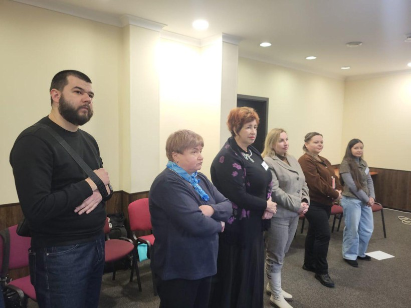 Обговорення актуальних тенденцій та статистики щодо торгівлі людьми в Україні