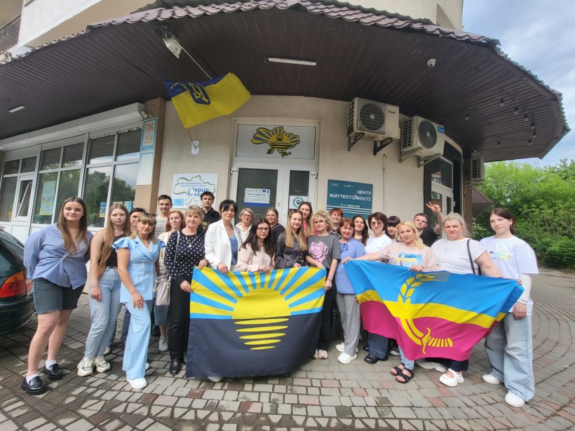 Спільне фото учасників заходу