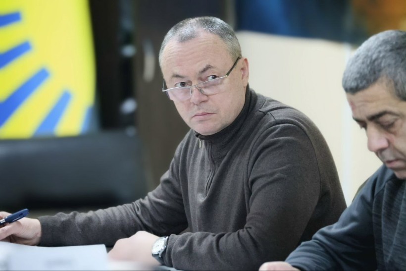 Ігор Бойко бере участь у засіданні комісії