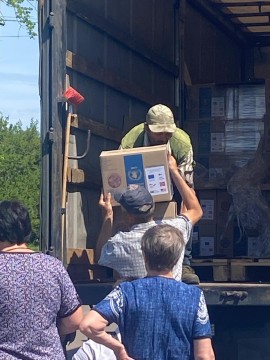 Видача гуманітарної допомоги