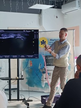 На базі КНП «Маріупольська міська лікарня №1» проходить конференція, присвячена сучасним технологіям нейродіагностики та нейрореабілітації.