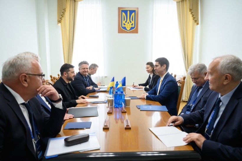 Президент України Володимир Зеленський провів зустріч із віцепремʼєр-міністром, міністром закордонних справ Молдови Міхаєм Попшоєм