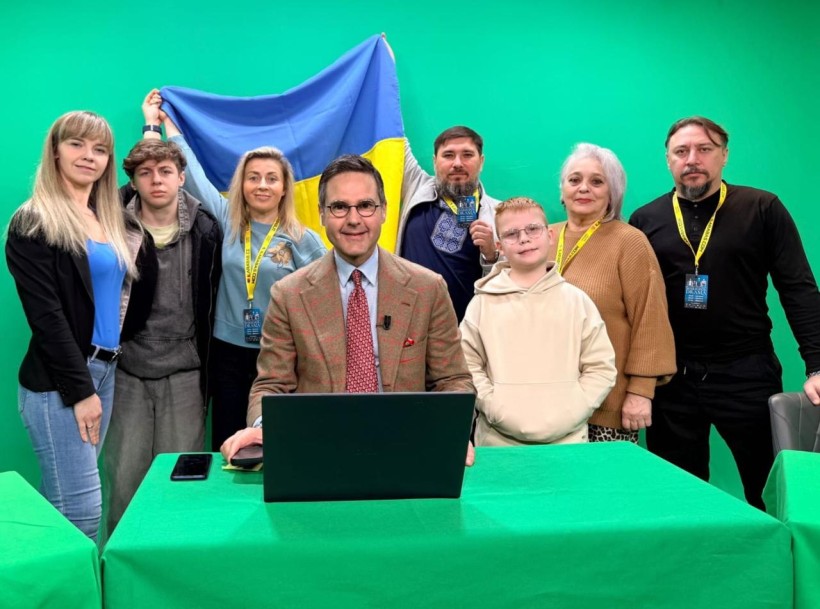 Виступ представників театру на телебаченні